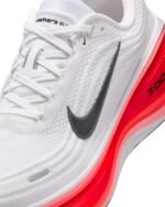 Nike Vomero Plus - Image 6